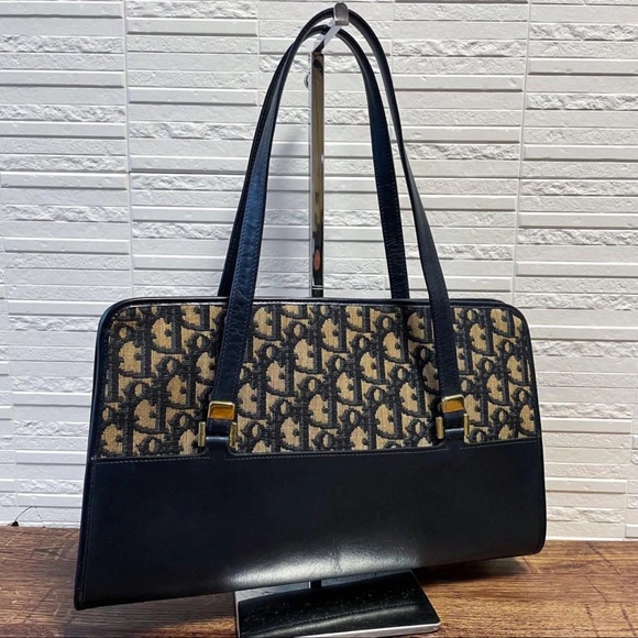 Diorissimo Navy Shoulder Vintage Bag. - Picture 2 of 16